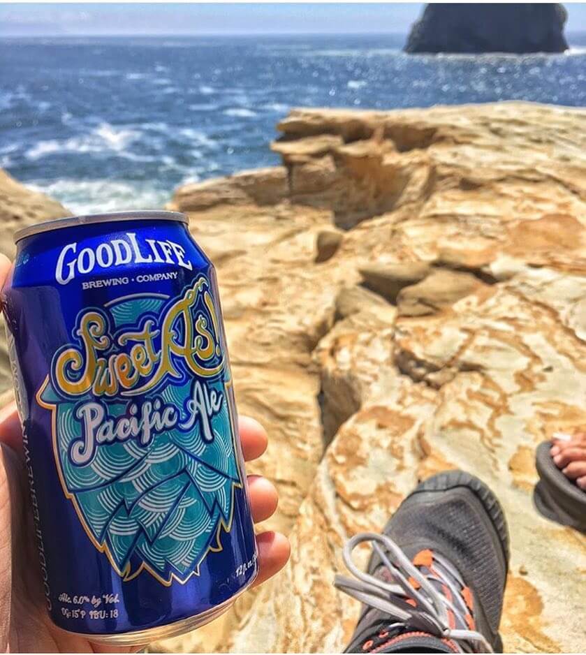 When thinking about Mondays, it's best to think of them as a gateway to the weekend! 📸: @jamesdrinkard 🍺
🍺
🍺

#goodlifebrewing #bend #oregon #sweetaspacificale #craftbeer #craft #beer #cannedbeer #brewtography #beertography #draftmag #craftnotcrap #coast #ocean #thebestofbend #traveloregon #pnw #pnwonderland #upperleftusa #wanderlust #rei1440project #visualsoflife #theoutbound #adventurousales